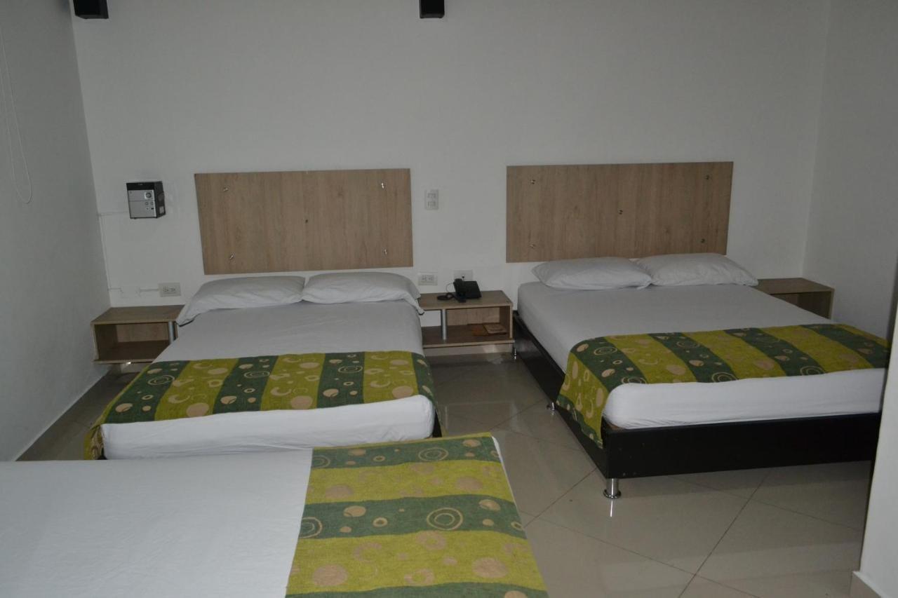 Punto Uno Hotel 3*